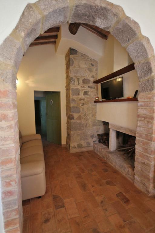 Casetta Del Pozzo Seggiano Номер фото